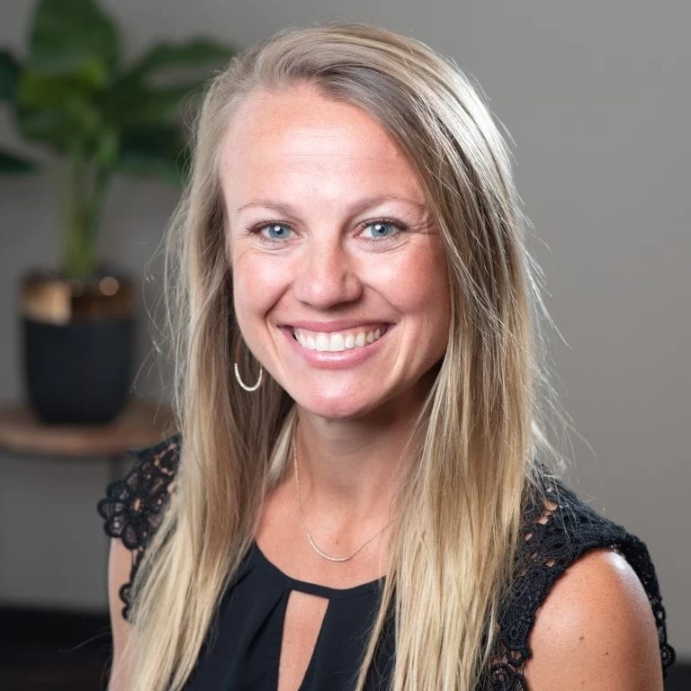 Dr. Rachae Bell, Spokane - Clear Chiropractic